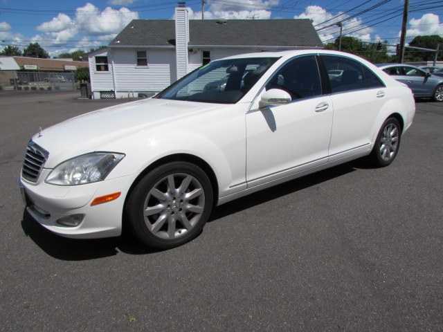 2007 Mercedes-Benz S-Class 4dr Sdn 5.5L V8 RWD, available for sale in Milford, Connecticut | Chip's Auto Sales Inc. Milford, Connecticut