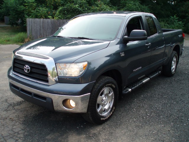 2008 Toyota Tundra 4WD Truck Dbl 4.7L V8 5-Spd AT SR5, available for sale in Manchester, Connecticut | Vernon Auto Sale & Service. Manchester, Connecticut