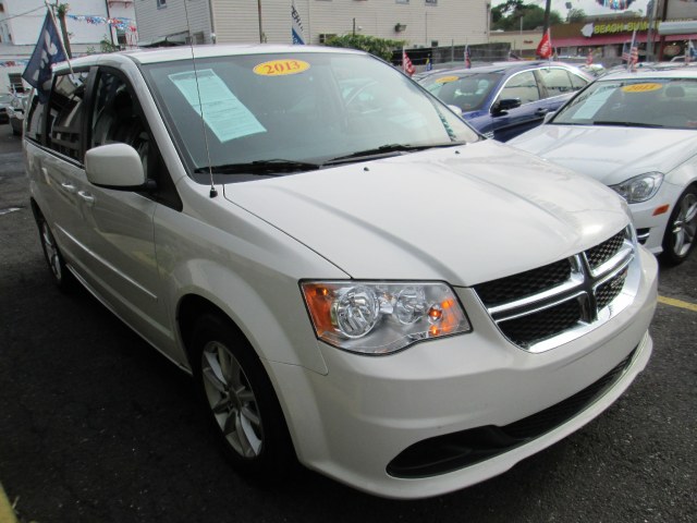 2013 Dodge Grand Caravan 4dr Wgn SXT, available for sale in Middle Village, New York | Road Masters II INC. Middle Village, New York