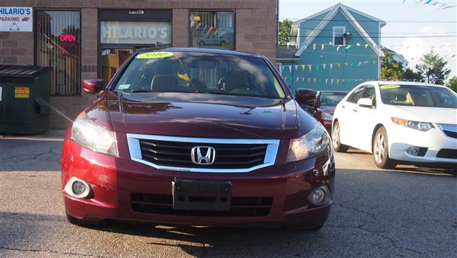 2010 Honda Accord Sdn 4dr I4 Auto EX-L, available for sale in Worcester, Massachusetts | Hilario's Auto Sales Inc.. Worcester, Massachusetts