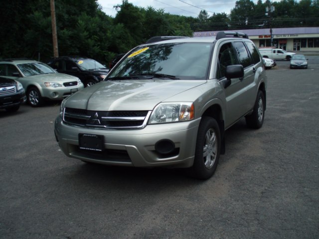 2007 Mitsubishi Endeavor AWD 4dr LS, available for sale in Manchester, Connecticut | Vernon Auto Sale & Service. Manchester, Connecticut