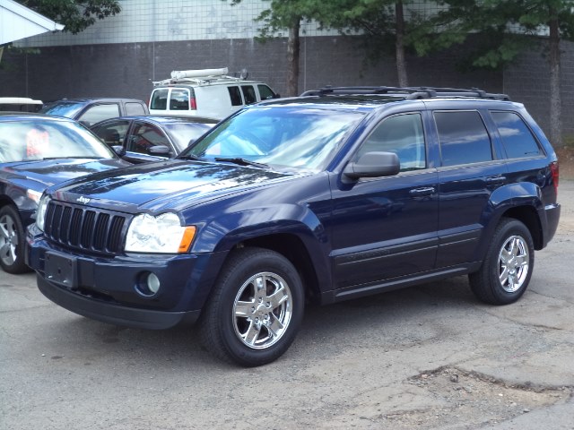 2006 Jeep Grand Cherokee 4dr Laredo 4WD, available for sale in Berlin, Connecticut | International Motorcars llc. Berlin, Connecticut