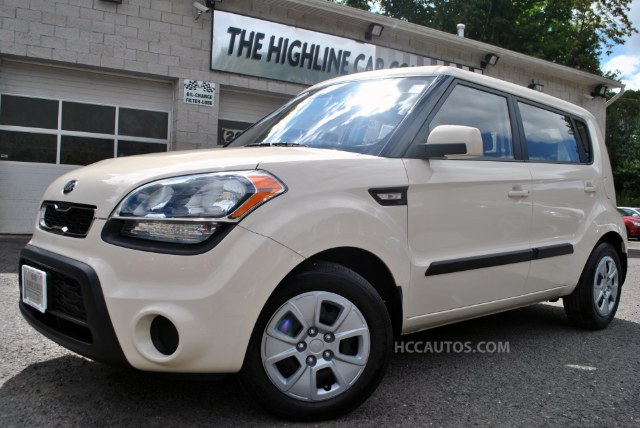 2013 Kia Soul 5dr Wgn, available for sale in Waterbury, Connecticut | Highline Car Connection. Waterbury, Connecticut