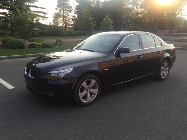 2008 BMW 5 Series 4dr Sdn 528xi AWD, available for sale in Waterbury, Connecticut | Platinum Auto Care. Waterbury, Connecticut