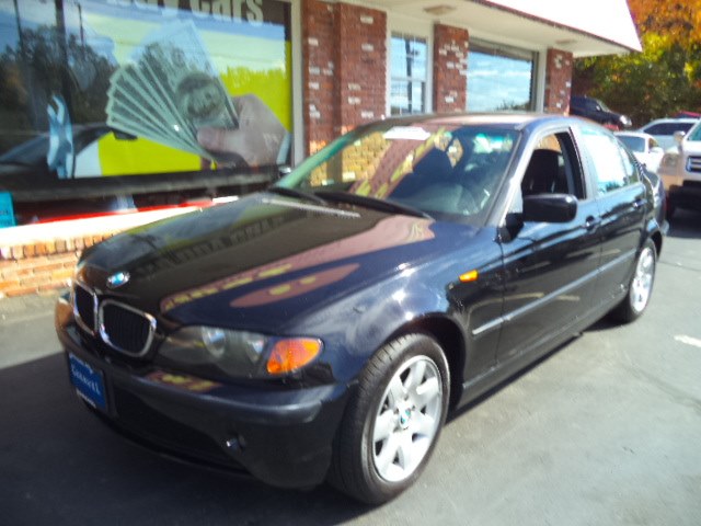 2004 BMW 3 Series 325xi 4dr Sdn AWD, available for sale in Naugatuck, Connecticut | Riverside Motorcars, LLC. Naugatuck, Connecticut
