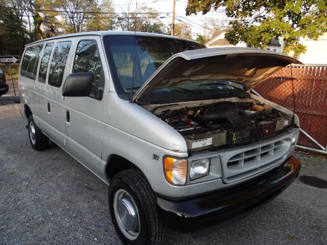 2002 Ford Econoline Wagon E-350 Super XL, available for sale in West Babylon, New York | SGM Auto Sales. West Babylon, New York