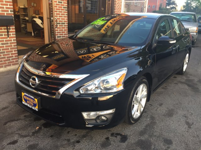 2013 Nissan Altima 4dr Sdn I4 2.5 SL, available for sale in Middletown, Connecticut | Newfield Auto Sales. Middletown, Connecticut