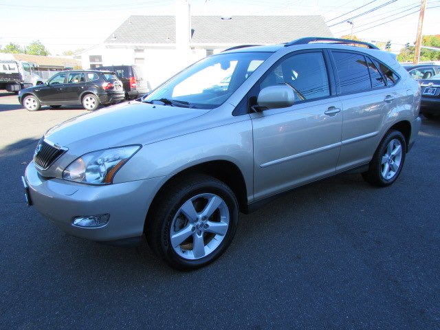 2005 Lexus RX 330 4dr SUV AWD, available for sale in Milford, Connecticut | Chip's Auto Sales Inc. Milford, Connecticut