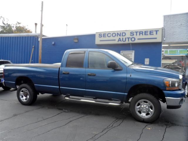 2006 Dodge Ram 2500 QUAD CAB 4X4 HEMI, available for sale in Manchester, New Hampshire | Second Street Auto Sales Inc. Manchester, New Hampshire