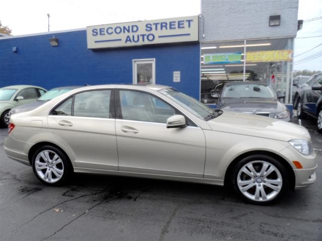 2010 Mercedes-benz C-class C300 LUXURY 4MATIC, available for sale in Manchester, New Hampshire | Second Street Auto Sales Inc. Manchester, New Hampshire