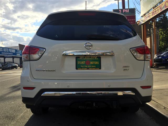 2013 Nissan Pathfinder 4WD SV, available for sale in Hempstead, New York | VIP Auto Credit Express. Hempstead, New York 2013 Nissan Pathfinder 4WD SV, available for sale in Hempstead, New York | VIP Auto Credit Express. Hempstead, New York