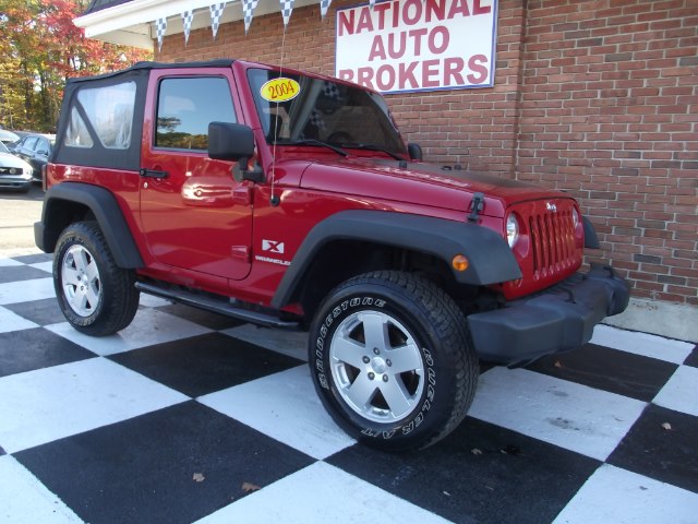 2009 Jeep Wrangler 4WD 2dr X, available for sale in Waterbury, Connecticut | National Auto Brokers, Inc.. Waterbury, Connecticut