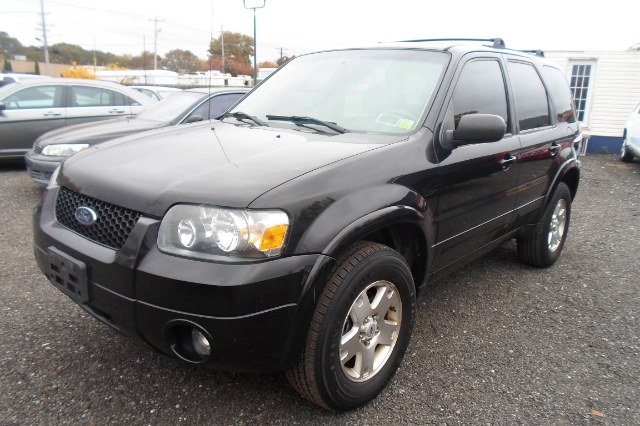 2006 Ford Escape 4dr 3.0L Limited 4WD, available for sale in Bohemia, New York | B I Auto Sales. Bohemia, New York