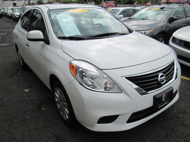 2014 Nissan Versa 4dr Sdn CVT 1.6 SV, available for sale in Middle Village, New York | Road Masters II INC. Middle Village, New York