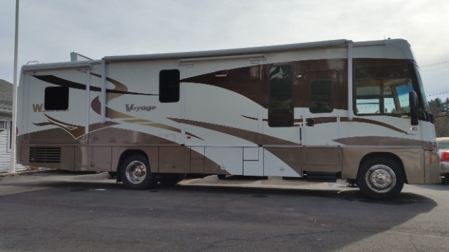 2007 Winnebago Voyage M-35A Workhorse, available for sale in Thomaston, CT