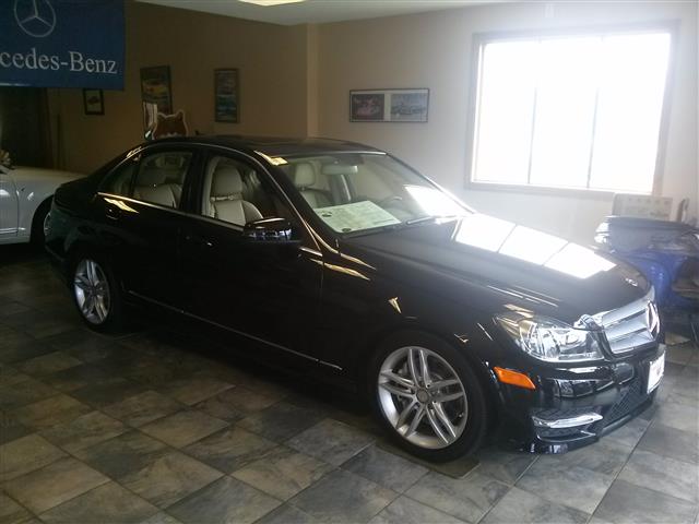 2013 Mercedes-Benz C-Class 4dr Sdn C300 Sport 4MATIC, available for sale in Wallingford, Connecticut | Vertucci Automotive Inc. Wallingford, Connecticut
