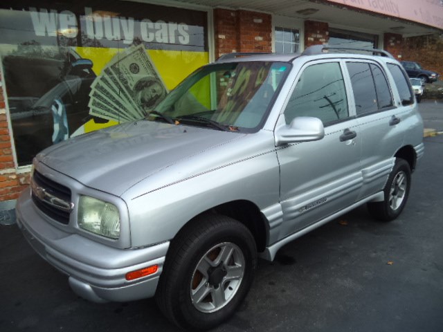 2003 Chevrolet Tracker 4dr Hardtop 4WD LT, available for sale in Naugatuck, Connecticut | Riverside Motorcars, LLC. Naugatuck, Connecticut
