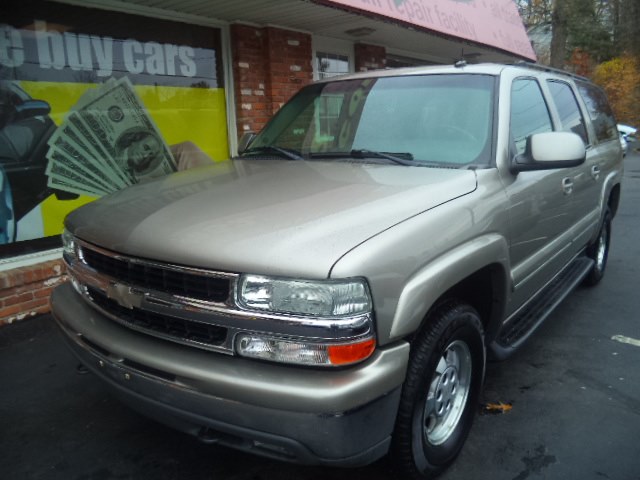2003 Chevrolet Suburban 4dr 1500 4WD LT, available for sale in Naugatuck, Connecticut | Riverside Motorcars, LLC. Naugatuck, Connecticut