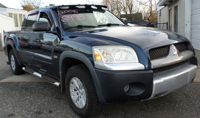 2006 Mitsubishi Raider Double Cab V6 Auto 4WD Duro Cr, available for sale in Patchogue, New York | Romaxx Truxx. Patchogue, New York