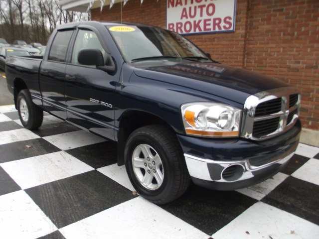 2006 Dodge Ram 1500 4dr Quad Cab 140.5 4WD SLT, available for sale in Waterbury, Connecticut | National Auto Brokers, Inc.. Waterbury, Connecticut