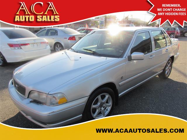 1999 Volvo S70 A SR 4dr Sdn w/Sunroof, available for sale in Lynbrook, New York | ACA Auto Sales. Lynbrook, New York