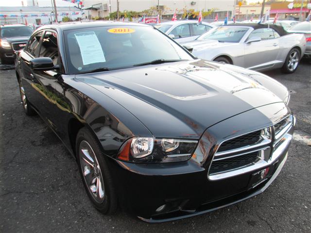 2011 Dodge Charger 4dr Sdn Rallye Plus, available for sale in Middle Village, New York | Road Masters II INC. Middle Village, New York