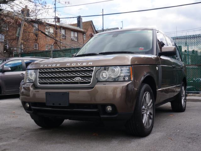 2010 Land Rover Range Rover 4WD 4dr HSE, available for sale in Huntington Station, New York | Connection Auto Sales Inc.. Huntington Station, New York