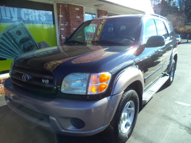 2001 Toyota Sequoia 4dr SR5 4WD, available for sale in Naugatuck, Connecticut | Riverside Motorcars, LLC. Naugatuck, Connecticut