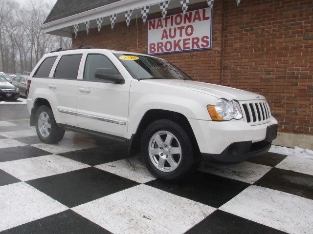 2010 Jeep Grand Cherokee 4WD 4dr Laredo, available for sale in Waterbury, Connecticut | National Auto Brokers, Inc.. Waterbury, Connecticut