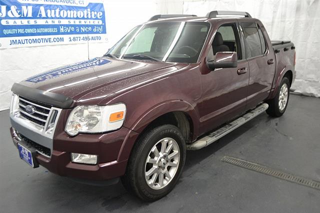 2007 Ford Explorer Sport Trac 4wd 4d Wagon Limited V6, available for sale in Naugatuck, Connecticut | J&M Automotive Sls&Svc LLC. Naugatuck, Connecticut