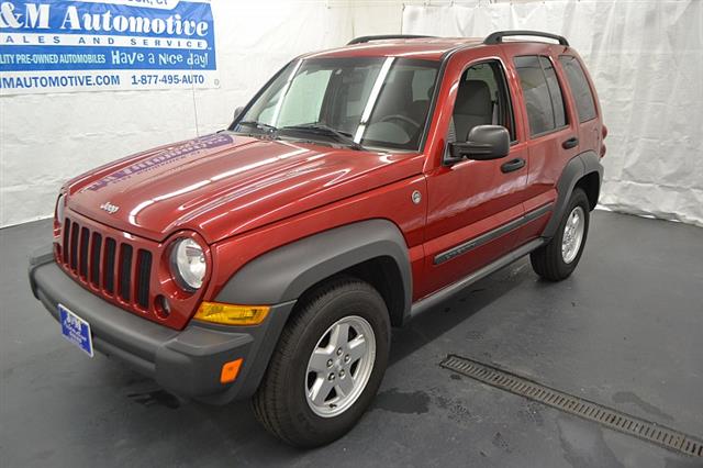 2006 Jeep Liberty 4wd 4d Wagon Sport, available for sale in Naugatuck, Connecticut | J&M Automotive Sls&Svc LLC. Naugatuck, Connecticut