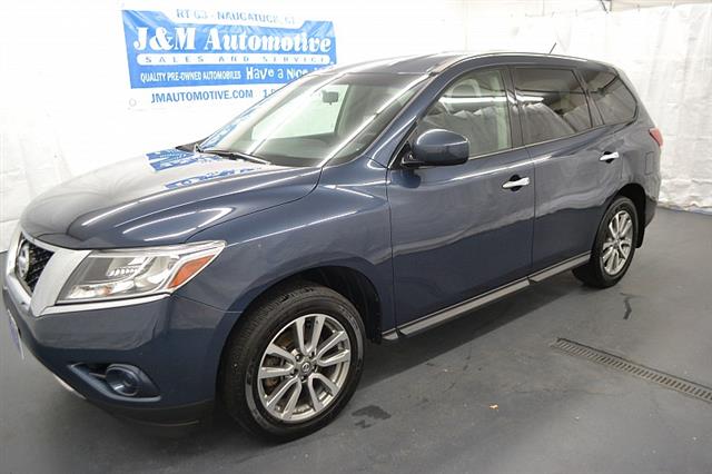 2013 Nissan Pathfinder 4wd 4d Wagon S, available for sale in Naugatuck, Connecticut | J&M Automotive Sls&Svc LLC. Naugatuck, Connecticut