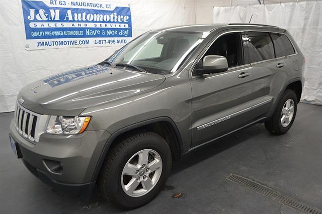 2012 Jeep Grand Cherokee 4wd 4d Wagon Laredo, available for sale in Naugatuck, Connecticut | J&M Automotive Sls&Svc LLC. Naugatuck, Connecticut
