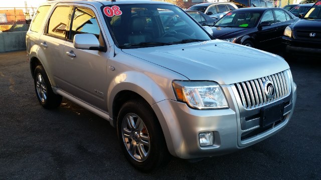 2008 Mercury Mariner 4WD 4dr V6 Premier, available for sale in Stratford, Connecticut | Mike's Motors LLC. Stratford, Connecticut