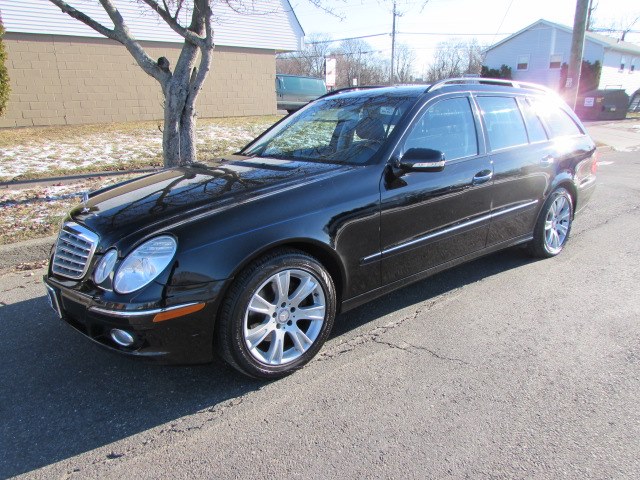 2009 Mercedes-Benz E-Class 4dr Wgn 3.5L 4MATIC, available for sale in Milford, Connecticut | Chip's Auto Sales Inc. Milford, Connecticut