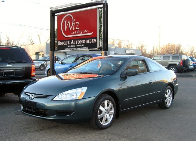 2005 Honda Accord Cpe EX-L V6 AT with NAVI, available for sale in Stratford, Connecticut | Wiz Leasing Inc. Stratford, Connecticut