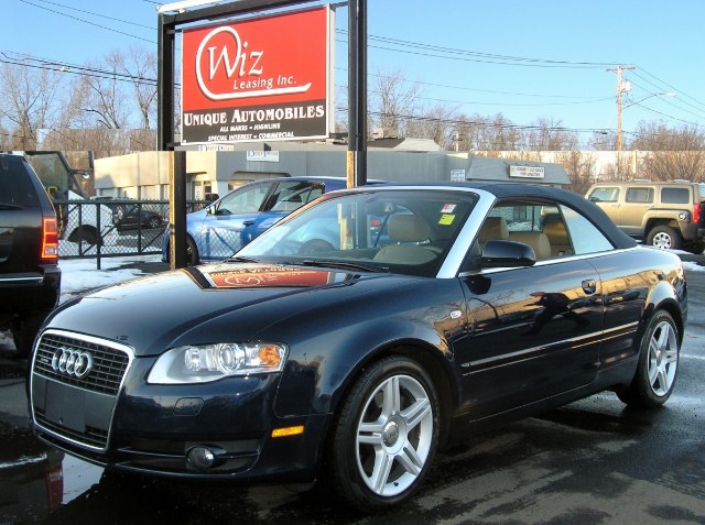 2008 Audi A4 2dr Cabriolet Auto 2.0T quattr, available for sale in Stratford, Connecticut | Wiz Leasing Inc. Stratford, Connecticut