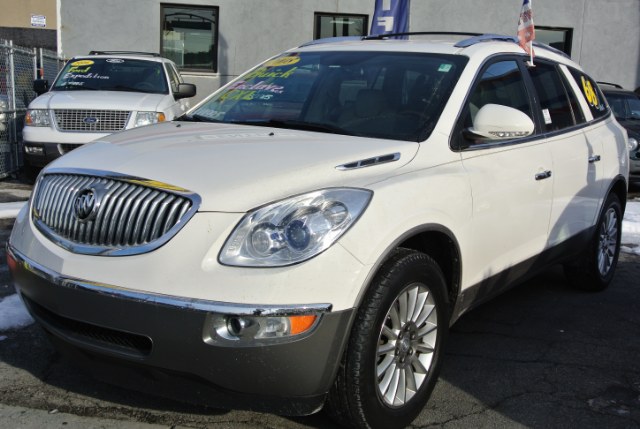 2008 Buick Enclave FWD 4dr CXL, available for sale in Bronx, New York | New York Motors Group Solutions LLC. Bronx, New York