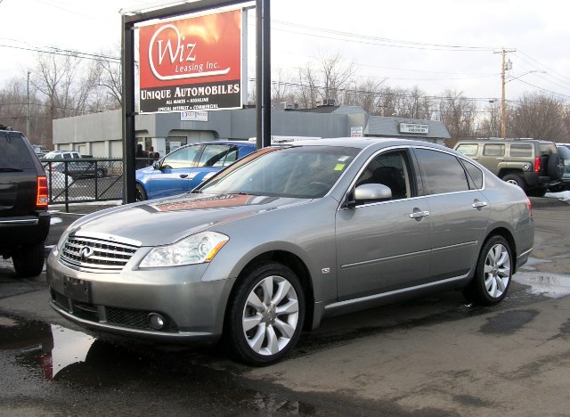 2007 Infiniti M35 4dr Sdn x AWD, available for sale in Stratford, Connecticut | Wiz Leasing Inc. Stratford, Connecticut
