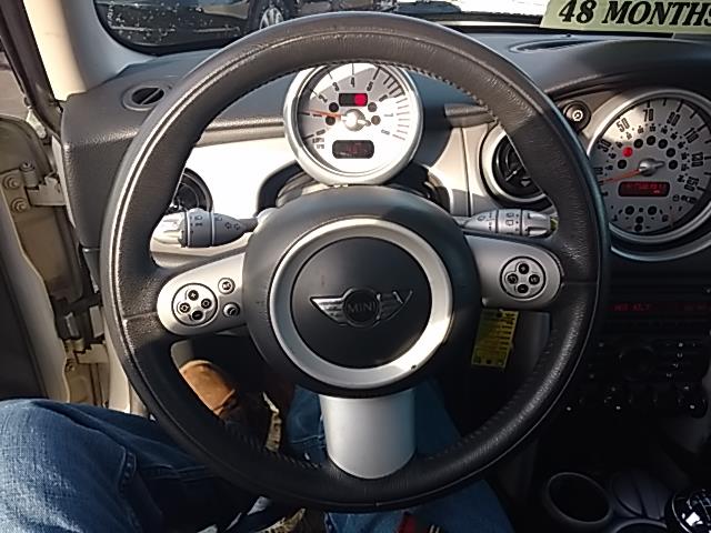2006 MINI Cooper Hardtop 2dr Cpe, available for sale in Wallingford, Connecticut | Vertucci Automotive Inc. Wallingford, Connecticut 2006 MINI Cooper Hardtop 2dr Cpe, available for sale in Wallingford, Connecticut | Vertucci Automotive Inc. Wallingford, Connecticut