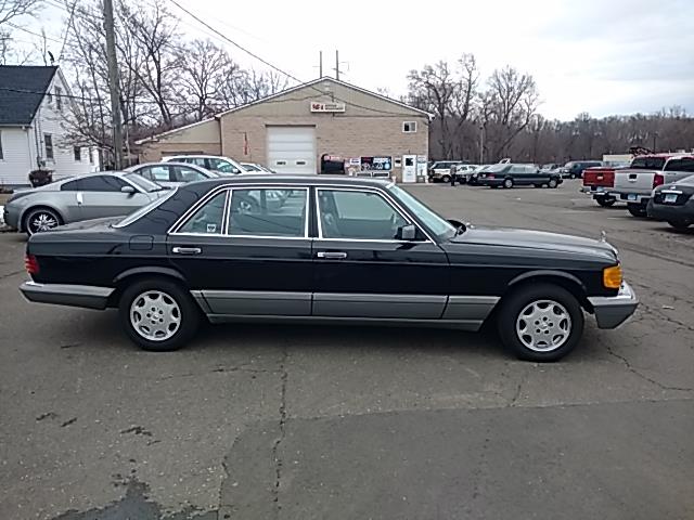 1988 Mercedes-Benz 420 Series 4dr Sedan 420SEL Auto, available for sale in Wallingford, Connecticut | Vertucci Automotive Inc. Wallingford, Connecticut 1988 Mercedes-Benz 420 Series 4dr Sedan 420SEL Auto, available for sale in Wallingford, Connecticut | Vertucci Automotive Inc. Wallingford, Connecticut