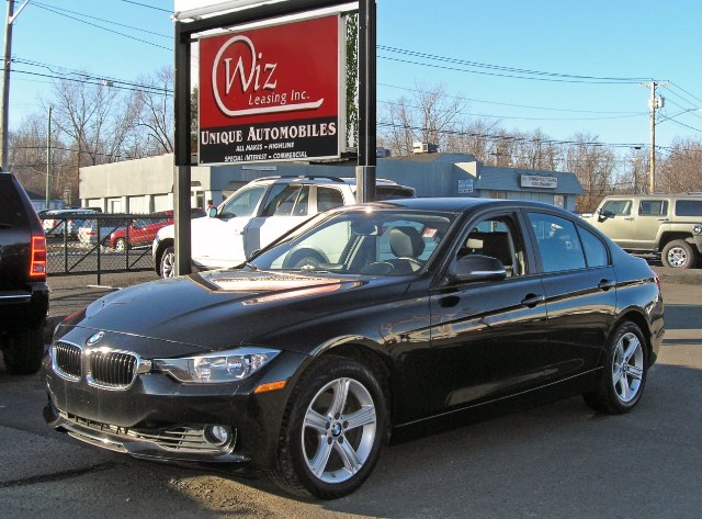 2013 BMW 3 Series 4dr Sdn 328i xDrive AWD, available for sale in Stratford, Connecticut | Wiz Leasing Inc. Stratford, Connecticut