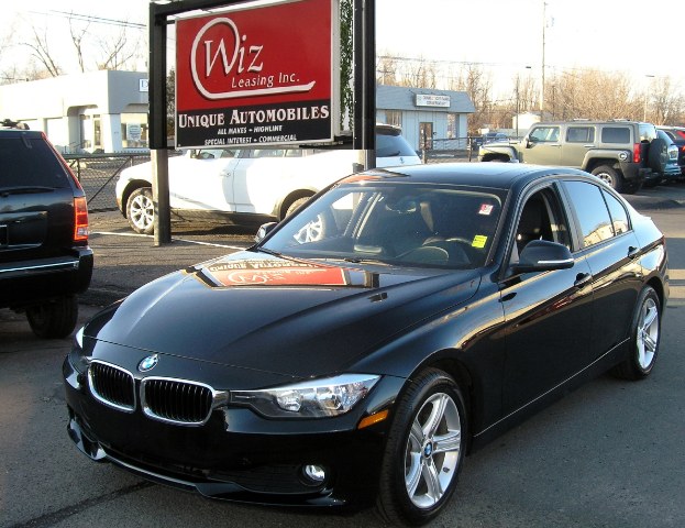 2013 BMW 3 Series 4dr Sdn 320i xDrive AWD, available for sale in Stratford, Connecticut | Wiz Leasing Inc. Stratford, Connecticut