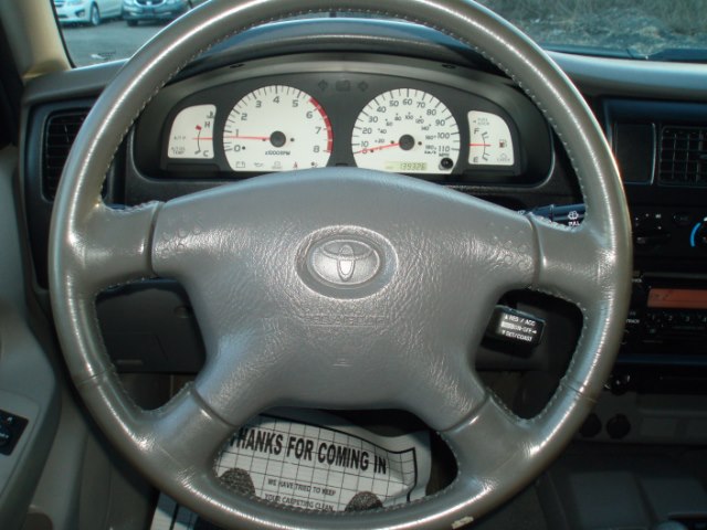 2004 Toyota Tacoma DoubleCab V6 Auto 4WD, available for sale in Manchester, Connecticut | Vernon Auto Sale & Service. Manchester, Connecticut 2004 Toyota Tacoma DoubleCab V6 Auto 4WD, available for sale in Manchester, Connecticut | Vernon Auto Sale & Service. Manchester, Connecticut
