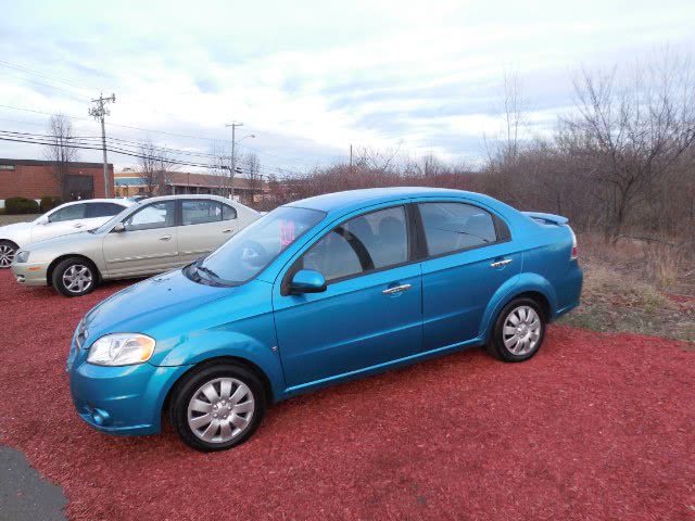 2009 Chevrolet Aveo 4dr Sdn LT w/2LT, available for sale in Newington, Connecticut | Wholesale Motorcars LLC. Newington, Connecticut