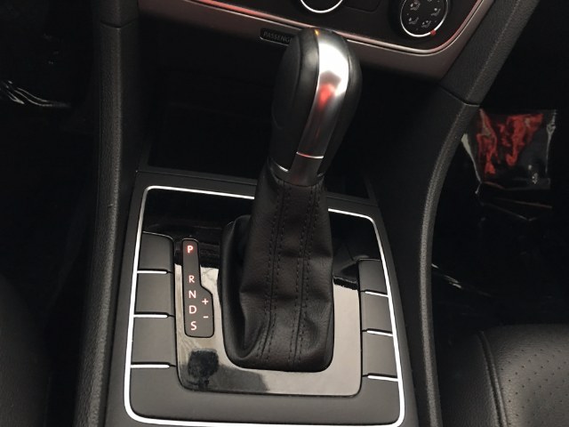 2014 Volkswagen Passat 4dr Sdn 1.8T Auto Wolfsburg Ed, available for sale in Little Ferry, New Jersey | Victoria Preowned Autos Inc. Little Ferry, New Jersey 2014 Volkswagen Passat 4dr Sdn 1.8T Auto Wolfsburg Ed, available for sale in Little Ferry, New Jersey | Victoria Preowned Autos Inc. Little Ferry, New Jersey