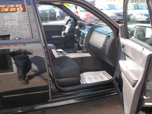 2008 Mercury Mariner 4WD 4dr V6, available for sale in New Haven, Connecticut | Performance Auto Sales LLC. New Haven, Connecticut 2008 Mercury Mariner 4WD 4dr V6, available for sale in New Haven, Connecticut | Performance Auto Sales LLC. New Haven, Connecticut