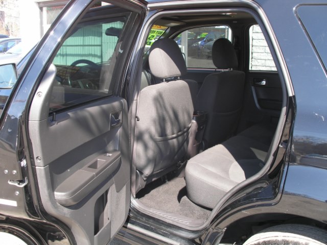 2008 Mercury Mariner 4WD 4dr V6, available for sale in New Haven, Connecticut | Performance Auto Sales LLC. New Haven, Connecticut 2008 Mercury Mariner 4WD 4dr V6, available for sale in New Haven, Connecticut | Performance Auto Sales LLC. New Haven, Connecticut