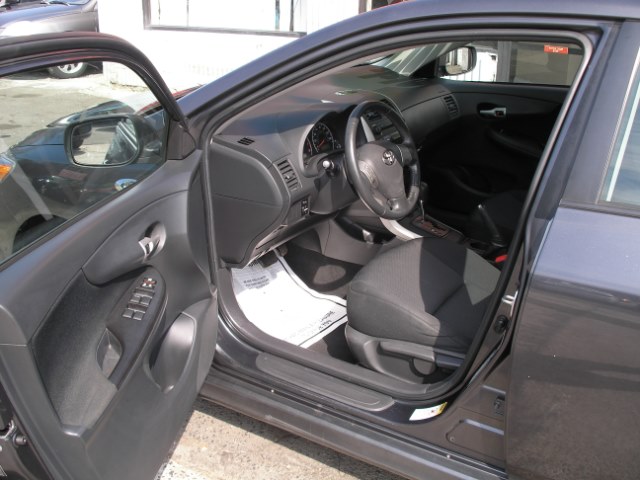 2009 Toyota Corolla 4dr Sdn Auto (Natl), available for sale in New Haven, Connecticut | Performance Auto Sales LLC. New Haven, Connecticut 2009 Toyota Corolla 4dr Sdn Auto (Natl), available for sale in New Haven, Connecticut | Performance Auto Sales LLC. New Haven, Connecticut