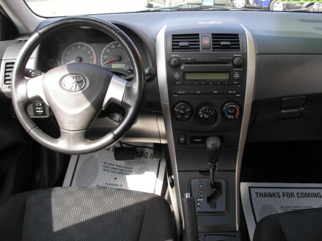 2009 Toyota Corolla 4dr Sdn Auto (Natl), available for sale in New Haven, Connecticut | Performance Auto Sales LLC. New Haven, Connecticut 2009 Toyota Corolla 4dr Sdn Auto (Natl), available for sale in New Haven, Connecticut | Performance Auto Sales LLC. New Haven, Connecticut